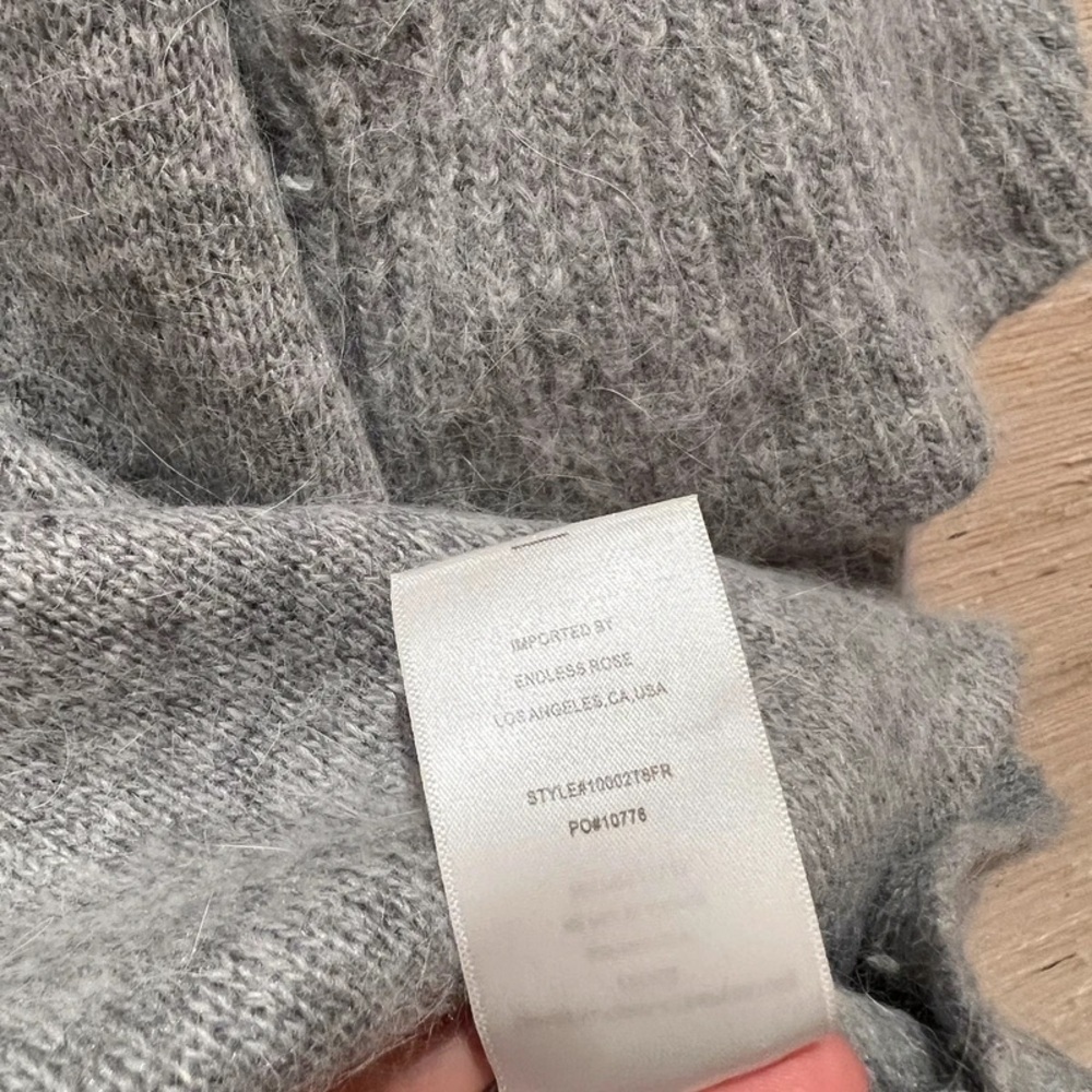 Endless Rose Ruffle Sweater Small - Picture 16 of 16